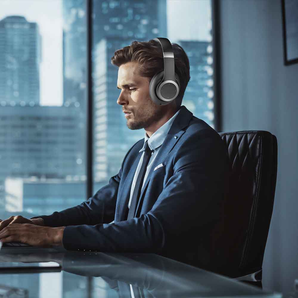 H80 Hybrid Noise Cancelling Headphones